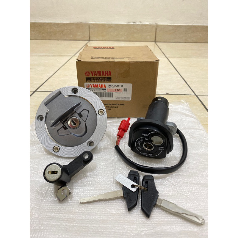 Murah KUNCI KONTAK KEY SET R15 R 15 V2 OLD LAMA ORIGINAL ORI ASLI YAMAHA 2PK-XH250-00