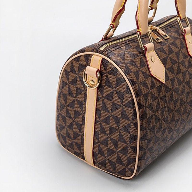 2025 New Women's Bags, European and American Style Boston Bags, Simple Casual Bags, Versatile Pillow