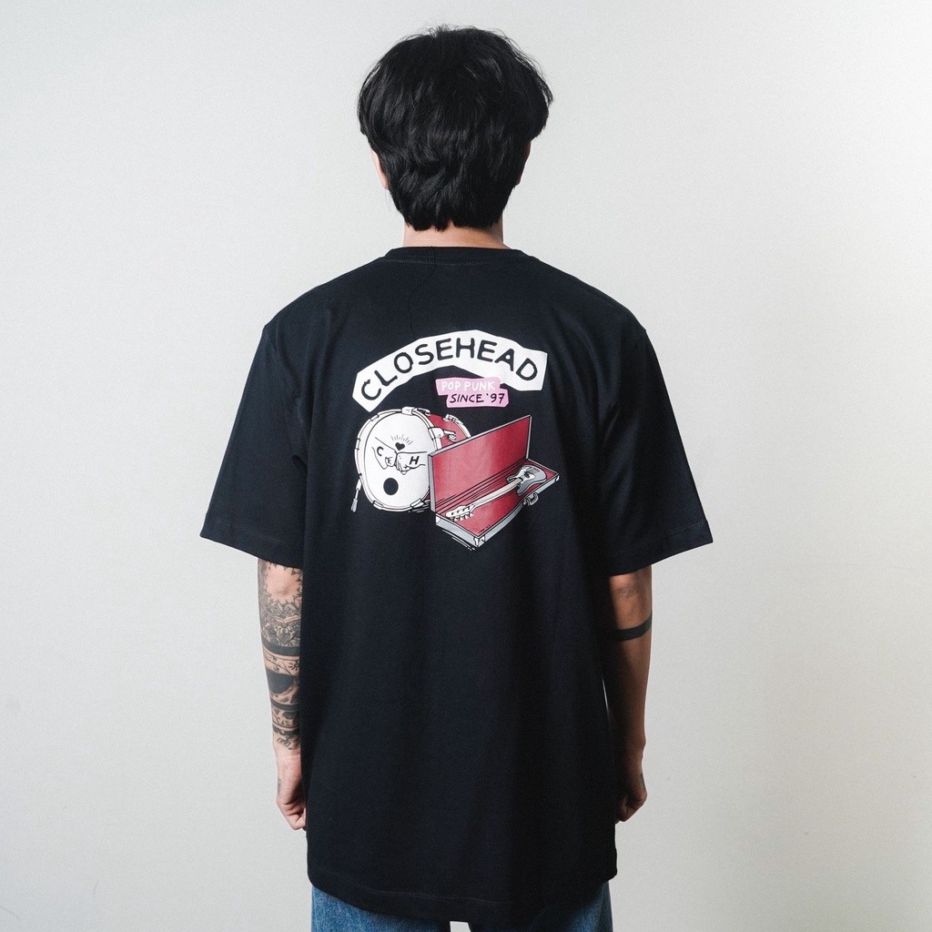 GVFI X Closehead T-Shirt Harmonize Black Kaos Hitam