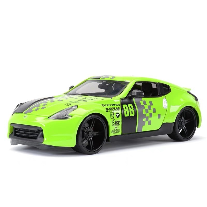 Maisto 1:24 Nissan 370Z Modified Alloy Miniature Car Diecast Metal Scale Car Model Static Collection