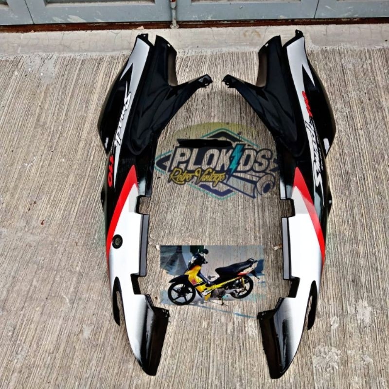 Cover body belakang smash 110 old  2005-2006 body hitam sayap kuning Terlaris & Termurah