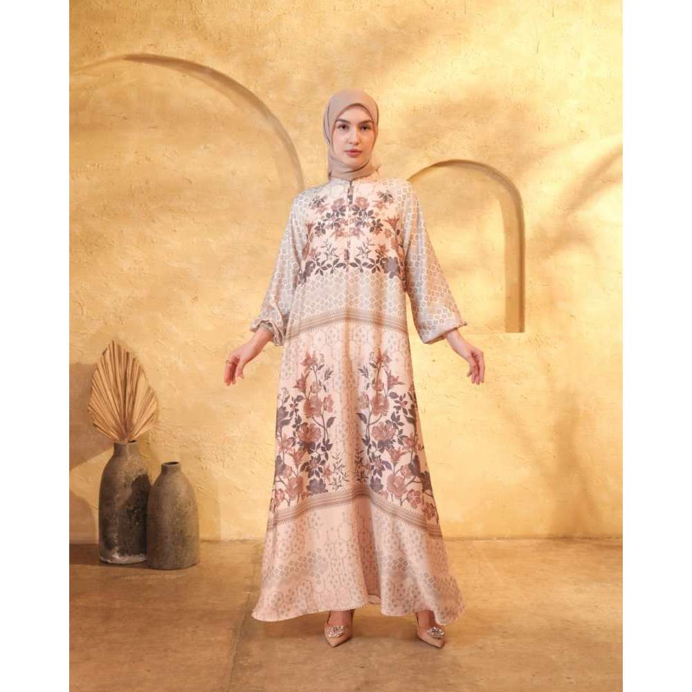 Heaven Lights Alani Dress - Pearl