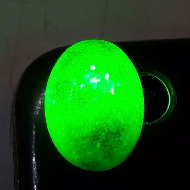 BATU AKIK GIOK HIJAU BURMA TOTOL KRISTAL