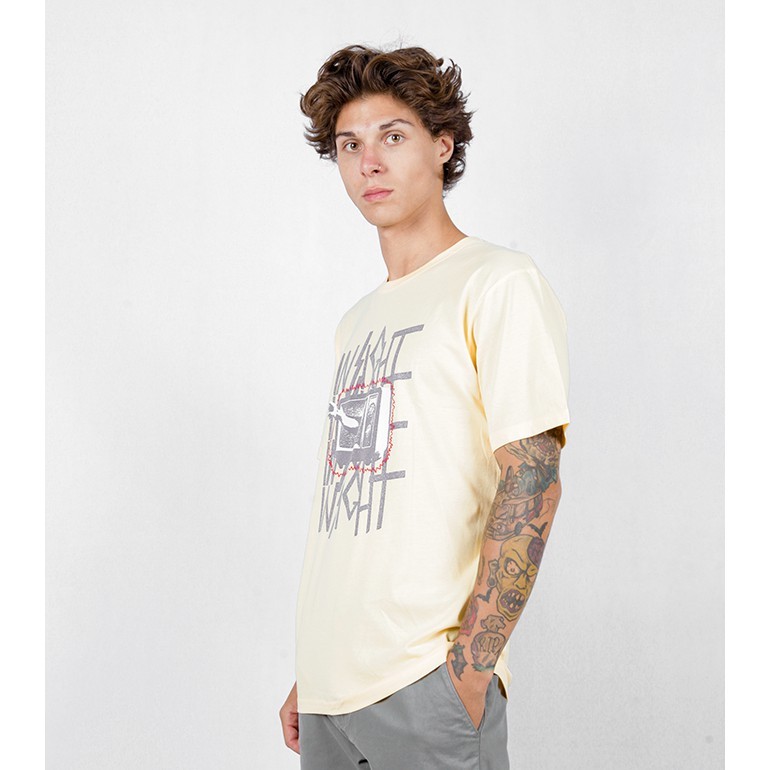 Insight Kaos Pria Lengan Pendek Kuning Tv Party Tee IS811309-YEL Planet Surf Kaos Pria Atasan Pria