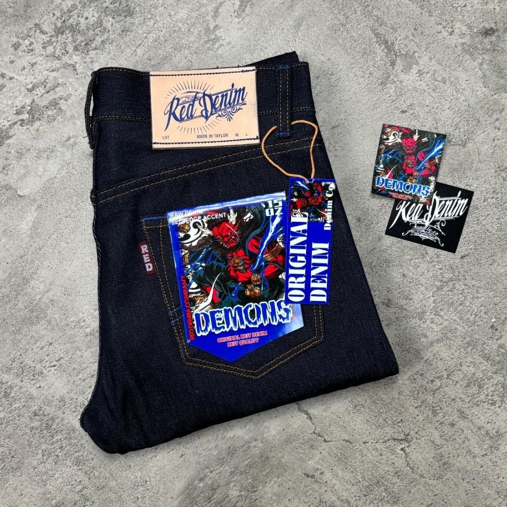 RED DENIM 15 Oz - Art DEMONS Sanforized Selvedge Accent Blue Line Original