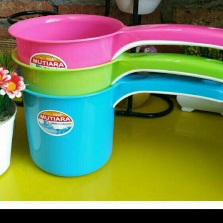 Gayung Mandi Besar - Gayung plastik KMP Mutiara .....