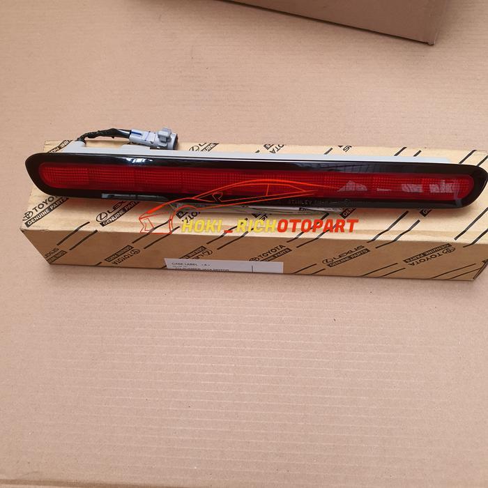 Lampu Bak belakang Hilux Revo original 81570-0K100 top