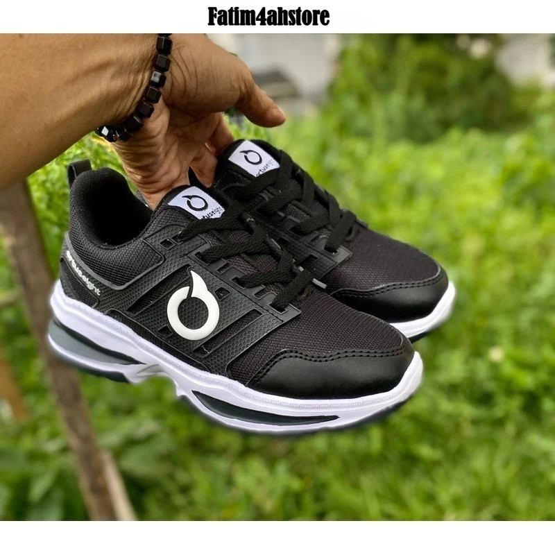 Promo Sepatu Running Ortuseight Outdoor Sekolah Hitam Putih Sepatu Sekolah Ortuseight