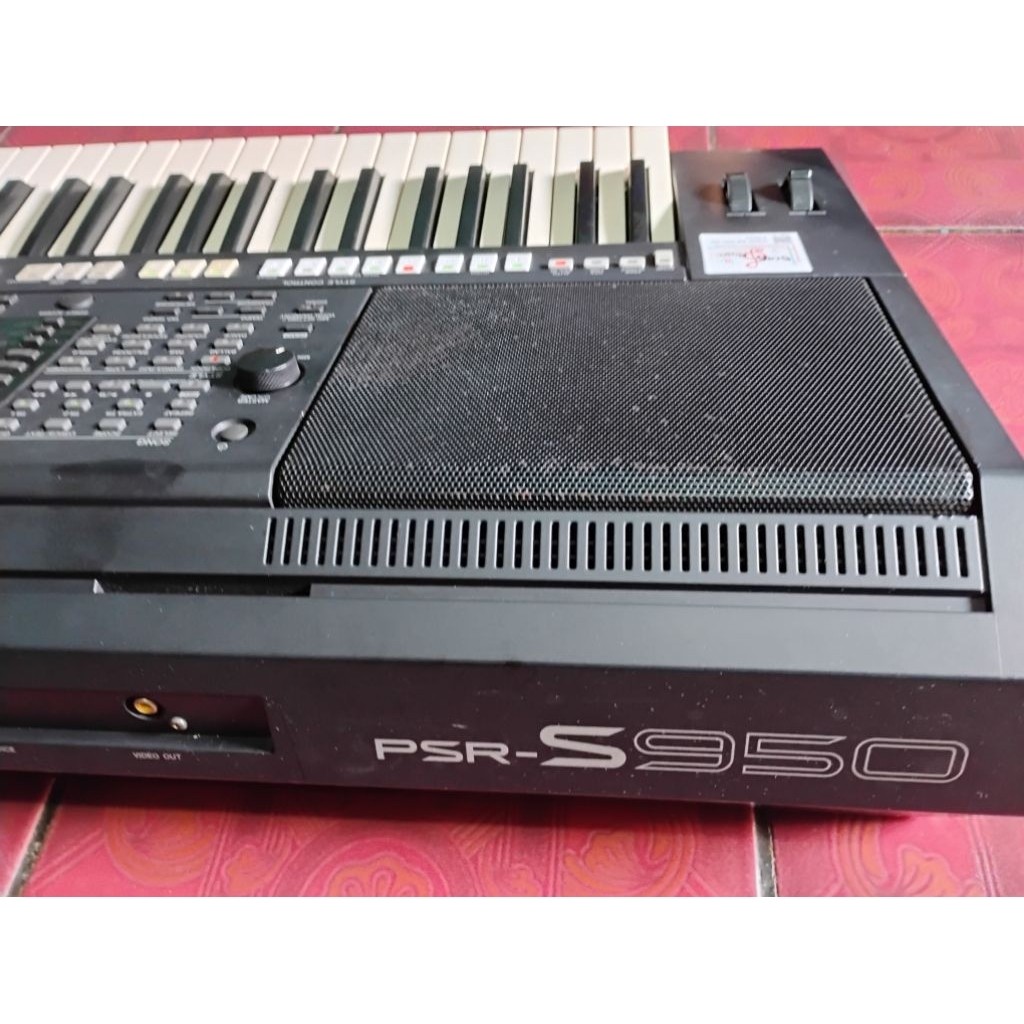 PROMO BIG SALE keyboard musik/ organ tunggal/ piano digital/ Yamaha PSR S 950 sampling mulus dan mur