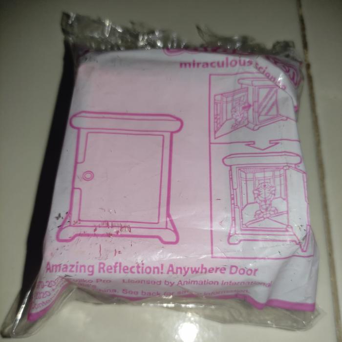 Amazing Reflection Anywhere Door Doraemon - Happy Meal MC Donalds TaO 