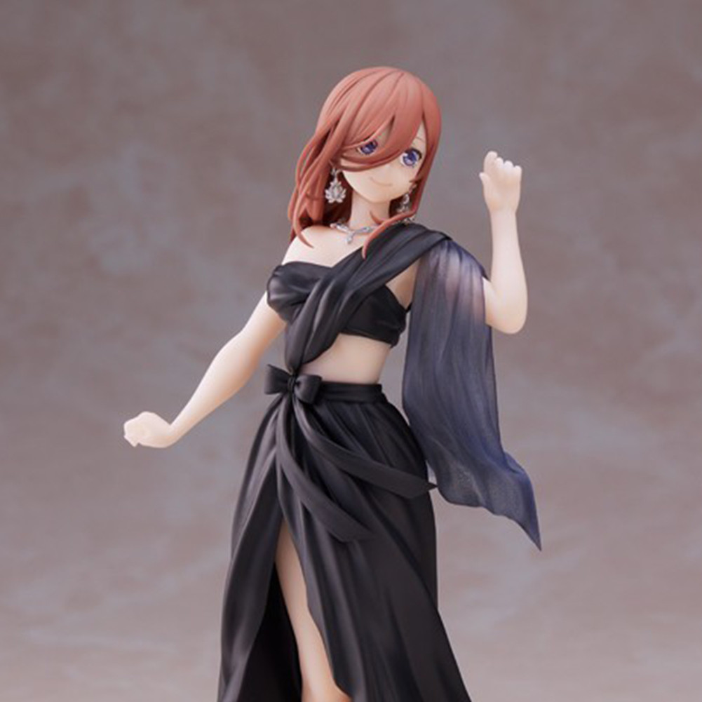 Anime Nakano Miku Figure Miku Action Figures Black Skirt PVC Cute Model Desktop Ornaments Nakano Mik