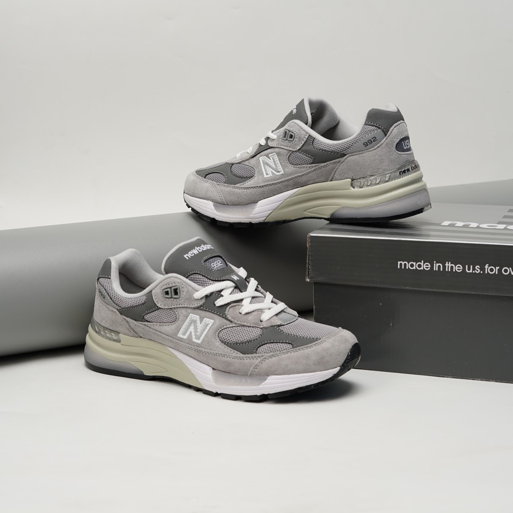 New Balance 992 Grey
