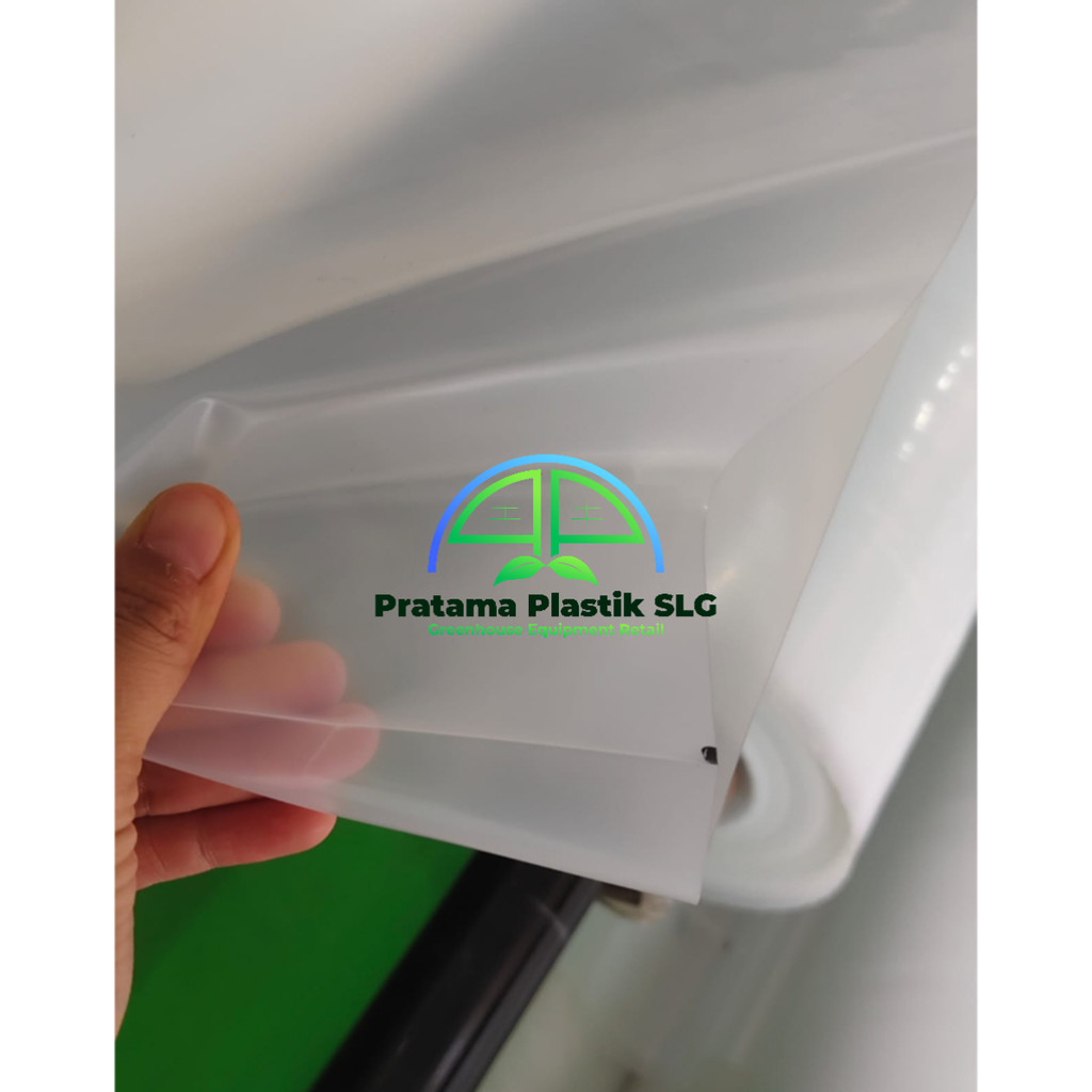 Plastik UV Lebar 8 meter Tebal 200 Mikron 100 Meter