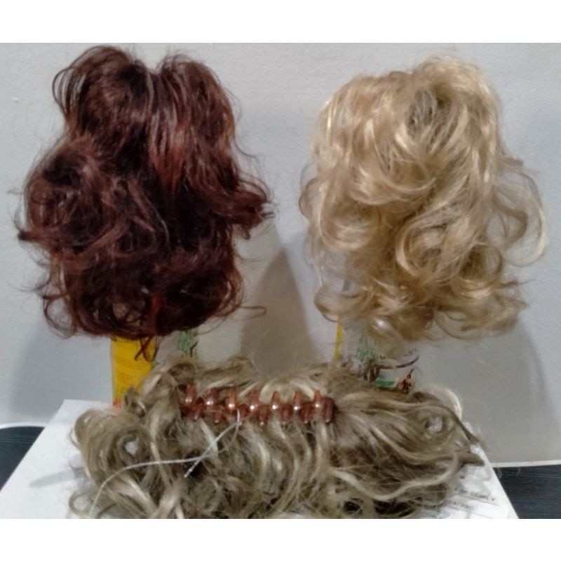 Rambut jepit ekor kuda pendek/cepit ekor kuda kerli acak terlaris