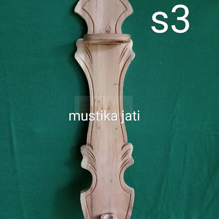 blawong  tempel dinding tempat pusaka