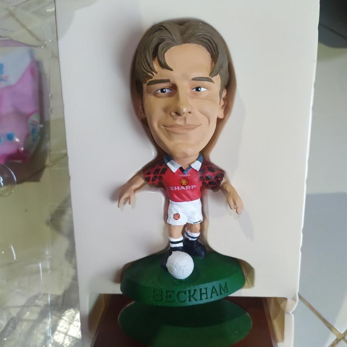 Si Ganteng David Beckham Rambut Belah Tengah Prostars Corinthian XL TaO 