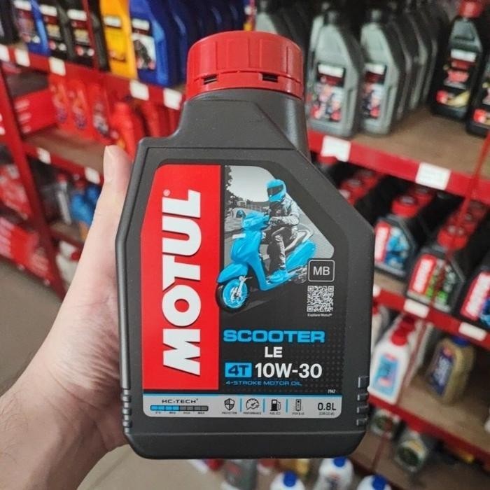 PAKET OLI MOTUL MATIC LEE 0.8L 10W30 & MOTUL GARDAN 120ML BEAT SCOOPY