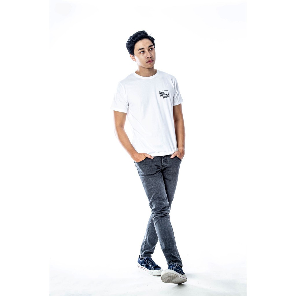 Planet Surf Clothing Kaos Pria Lengan Pendek Putih Finger Tee New 203H MTSS10313-WHT Planet Surf Kao