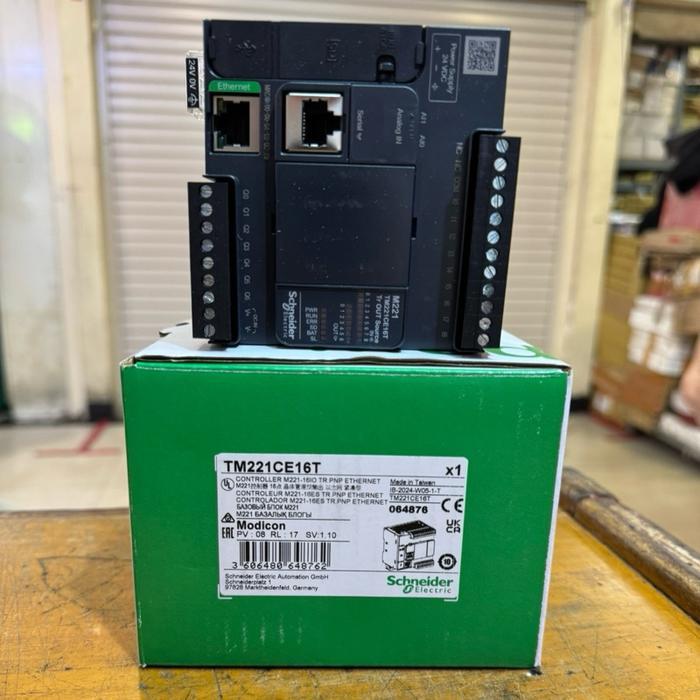 PLC SCHNEIDER TM221CE16T CONTROLLER M221