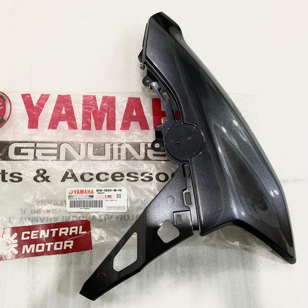 COVER PANEL SAMPING SAYAP DEPAN KANAN KIRI ABU TUA METALIK GLOSSY MIO GEAR 125 ORIGINAL ASLI YAMAHA 