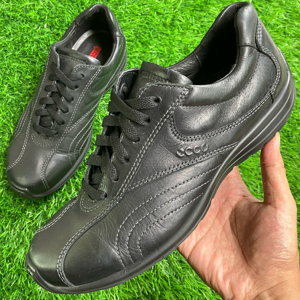 ECCO Gino Mariani Leather size 40 sneakers shoes