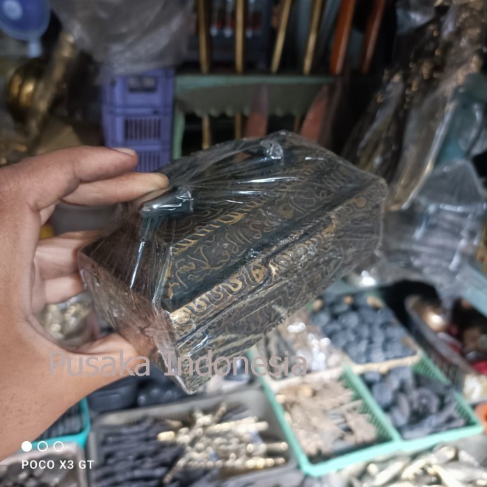 kotak pusaka ajimat full kuningan full rajah sepuh mataram baru bk meg bisa dibandingkan dgn toko yg