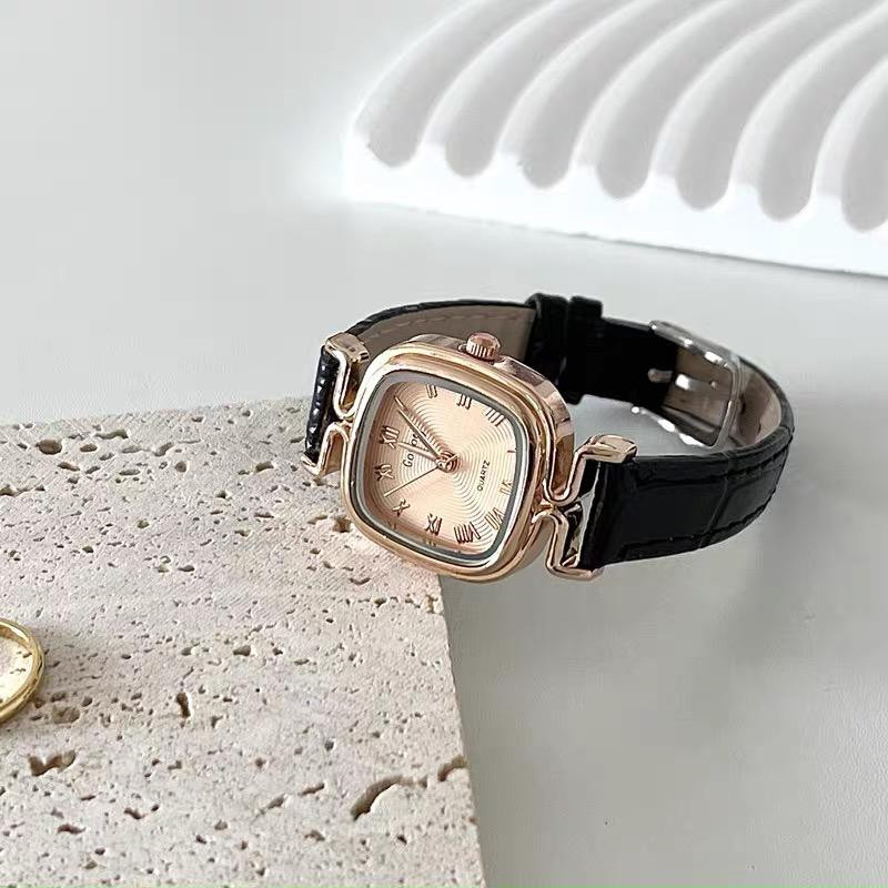 Jam Tangan Wanita Gogoey Kotak Kulit vintage quartz