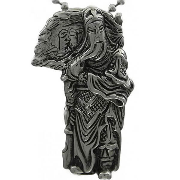 Kalung Bold Guan Yu liontin fashion import steel titanium anti karat