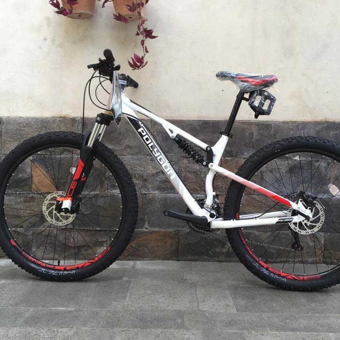 SEPEDA POLYGON RAYZ 1 - Abu-abu