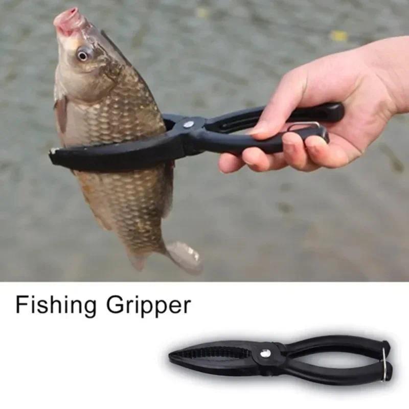Outdoor Fish Control Device Plastic Clamp Fishing Lip Grip Tool Controller Lure Fish Clamp Non-slip 