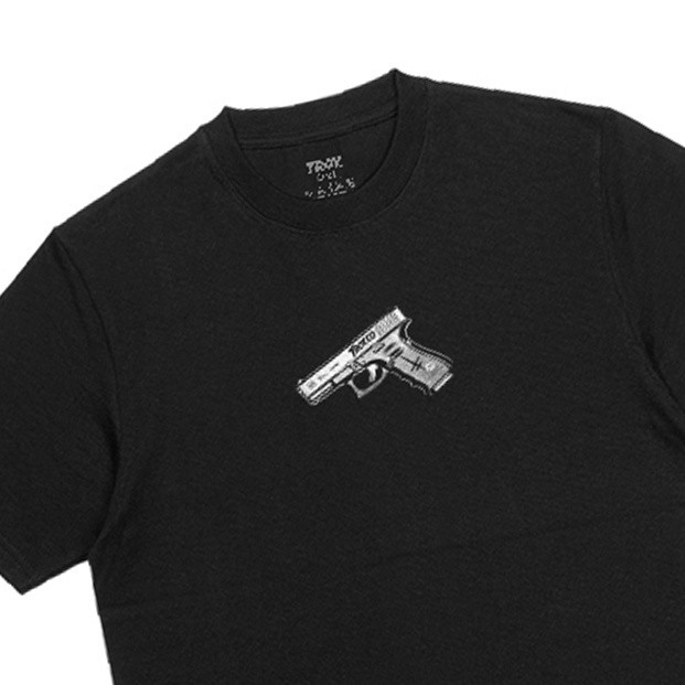 Troy Company T-Shirt Kaos Hitam Desert Eagle Gun MT 1384