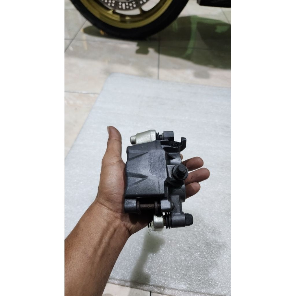 kaliper brembo master rem bawah limbah moge caliper