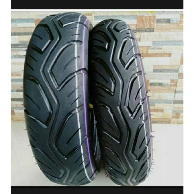 Sepasang ban motor NMAX variasi
