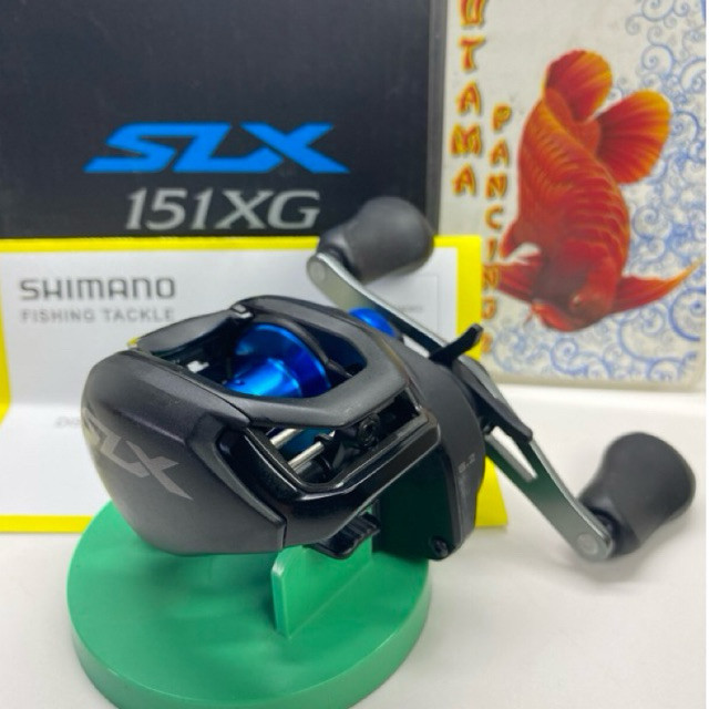 Reel Shimano SLX 151 XG Gear Rasio 8.2:1