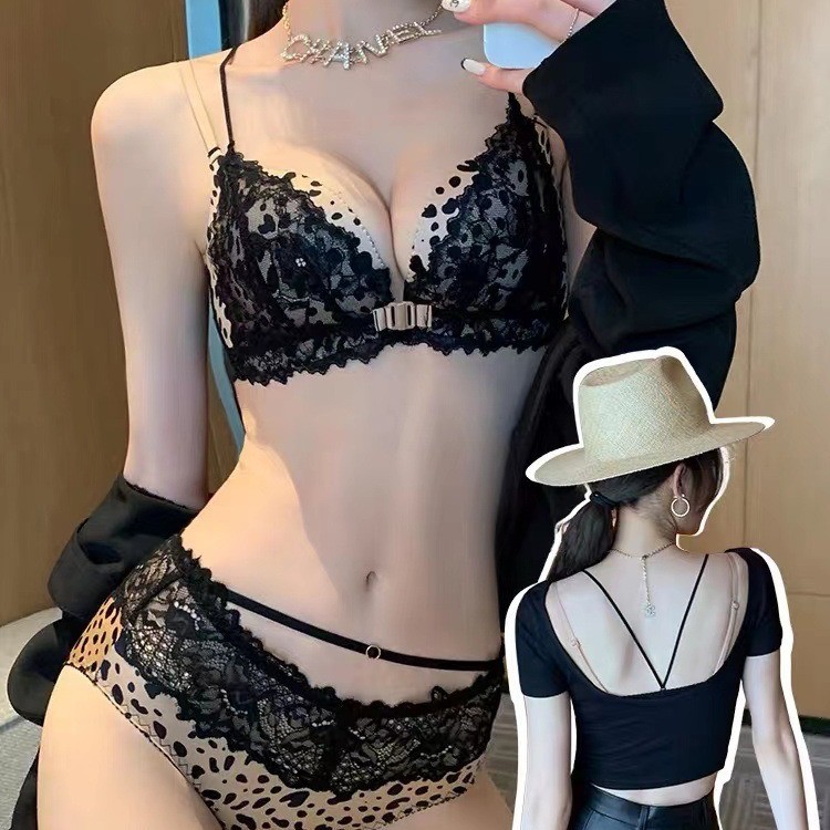 Set bra tanpa kawat motif leopard dengan penutup depan dan tanpa punggung, set bra renda yang nyaman