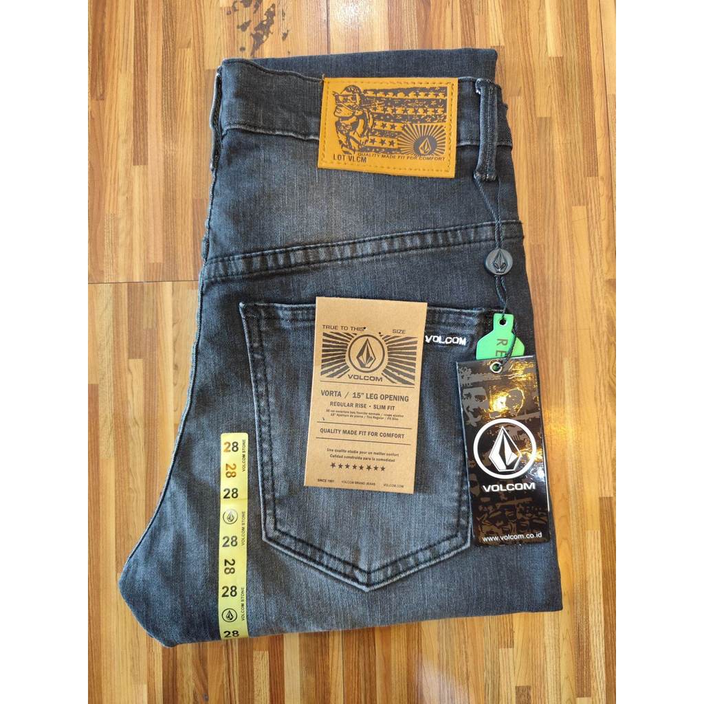 CELANA PANJANG JEANS VOLCOM PRIA TERBARU