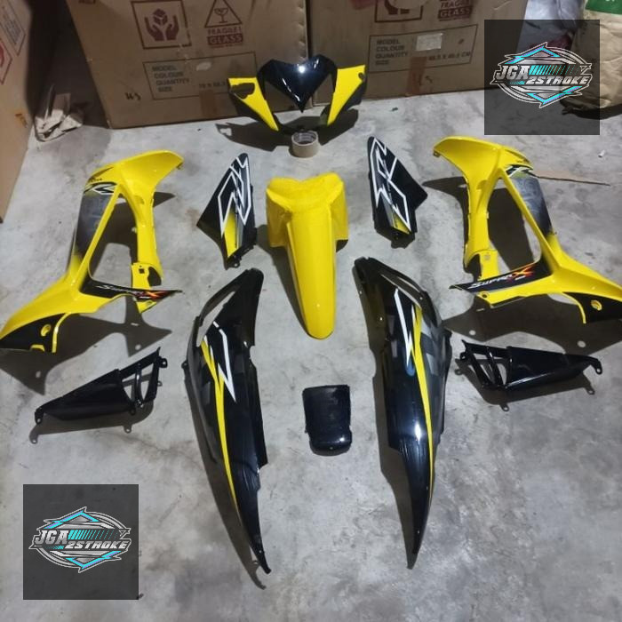 COVER BODY HALUS FULLSET HONDA SUPRA X 125 NEW BATMAN BODI SET SUPRA X 125 BATMAN WARNA KUNING HITAM
