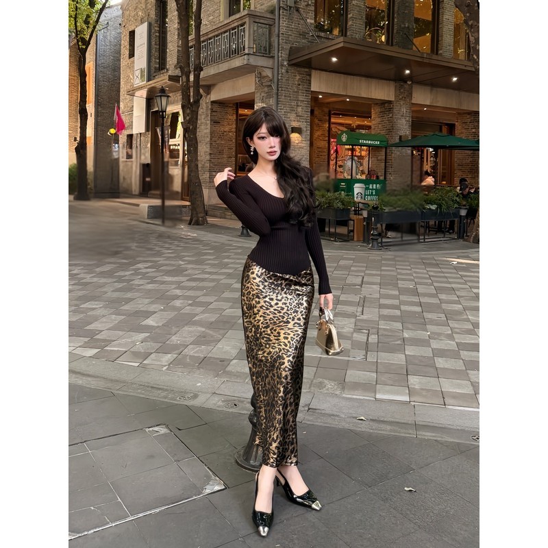 ChubChic COD Rok Midi Motif Macan Tutul, Berpinggang Tinggi, Pas, Mengalir, Rok A-line Yang Elegan