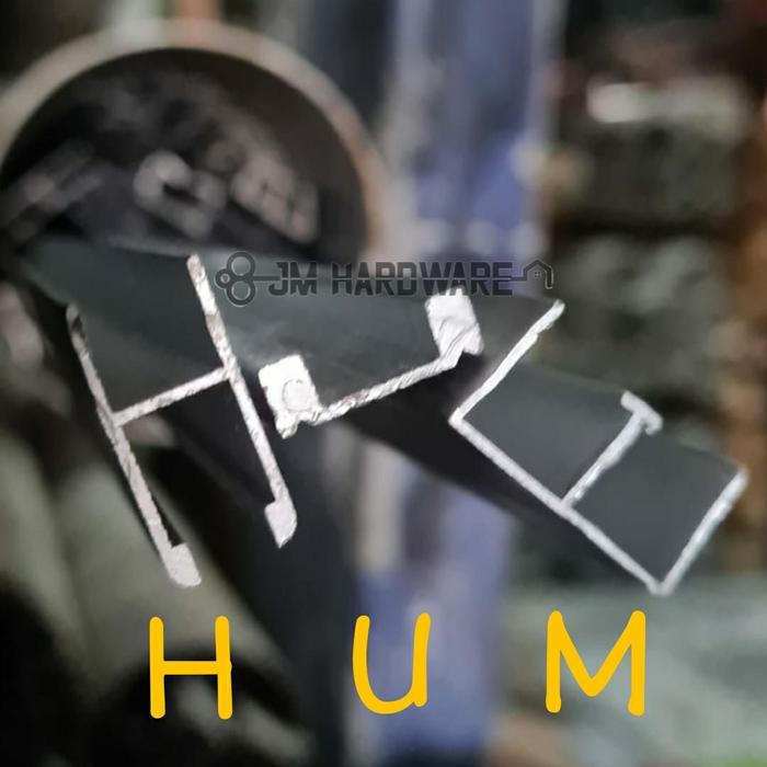 Rel aluminium etalase H U M - H