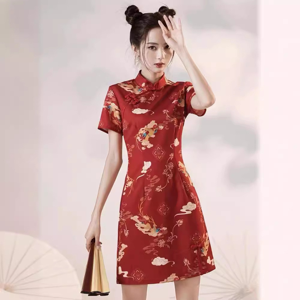Cheongsam Gaya Tradisional Cina Merah Wanita Ukuran Kecil Baru Gaya Cina Baru Gaun Pesta Pertunangan