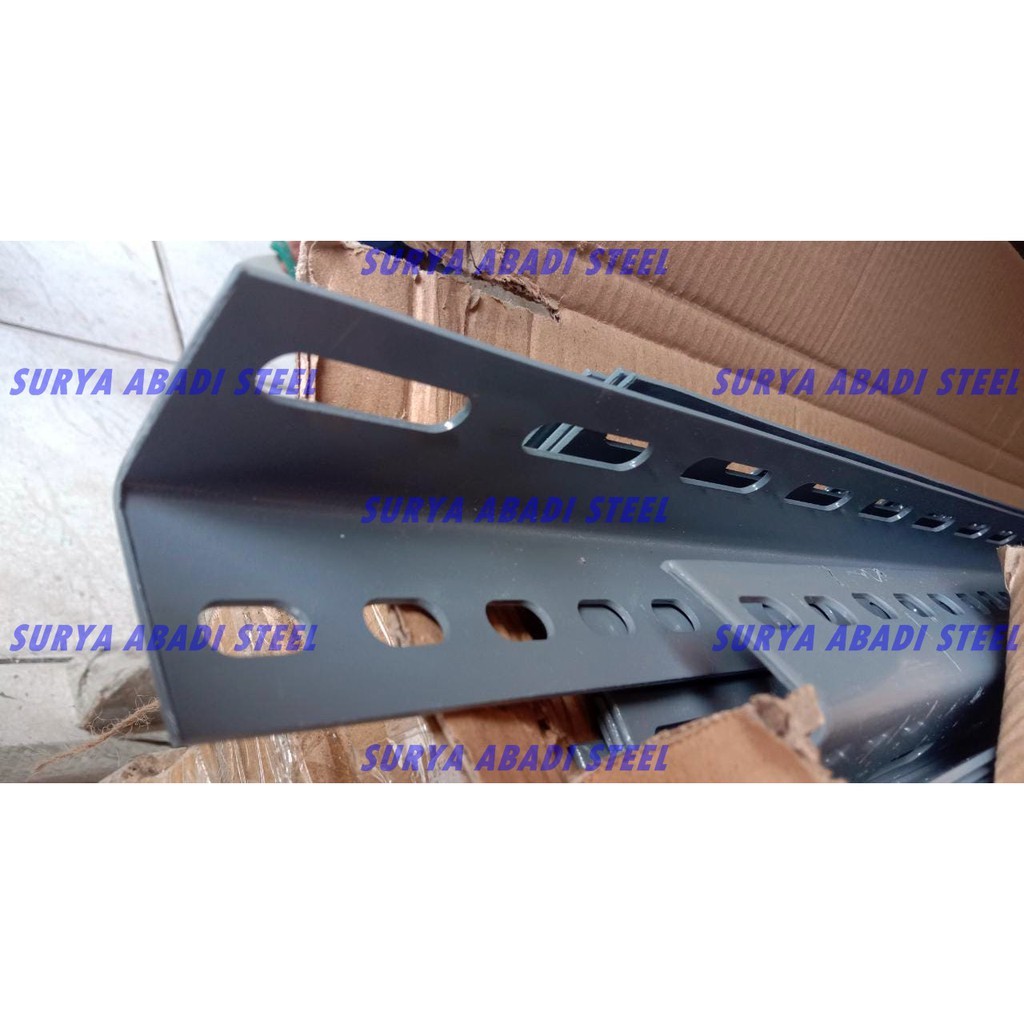 Rak Siku Lubang besi / besi siku lobang (2.1mm) 3 Meter