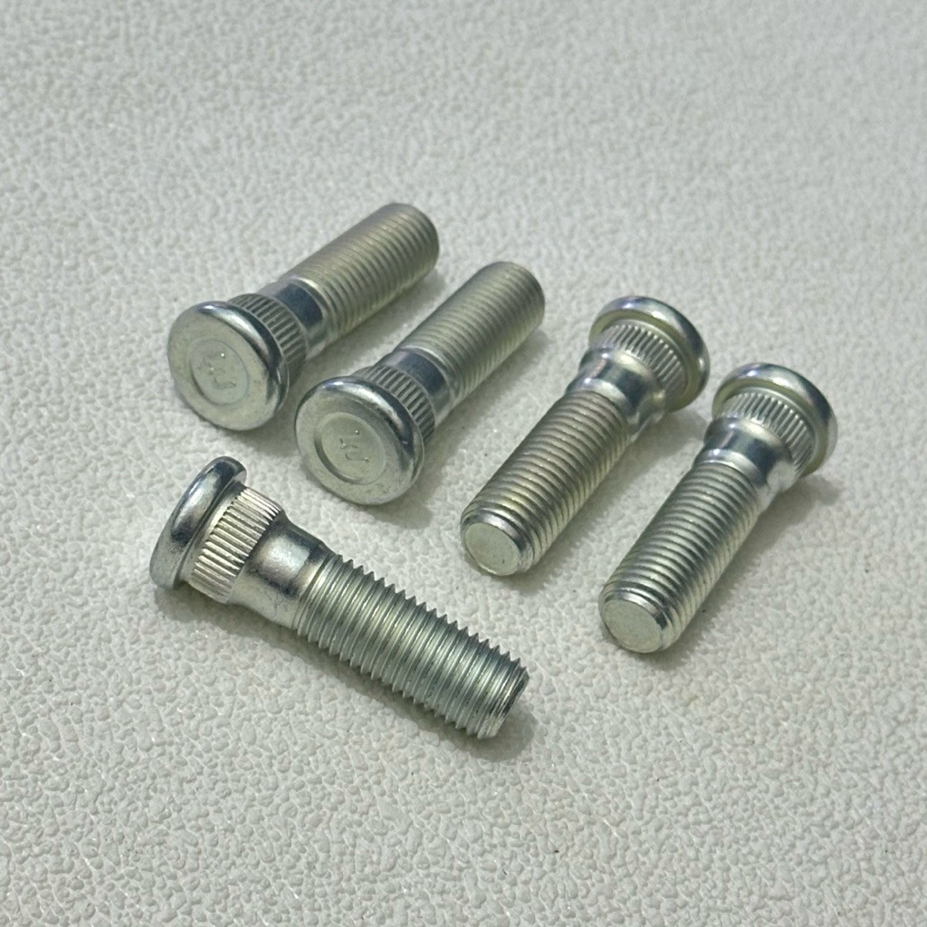 Baut Roda L300 Baut Roda Triton Baut Roda L200 Strada Baut Roda L038 Baut L 300 Hub Bolt L300 Bensin