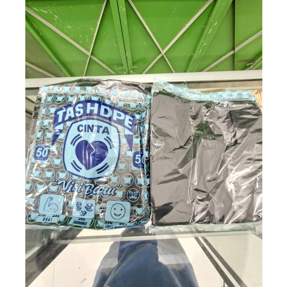 plastik kresek hitam cinta tanggung