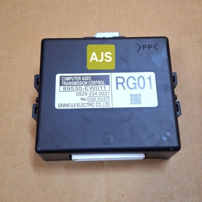 ECU Computer Assy Komputer Transmisi HINO 500 89530-EW011 / EW012