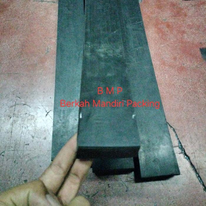 Karet Strip Bantalan 30Mm x 3Cm x 100Cm/Karet Strip Hitam