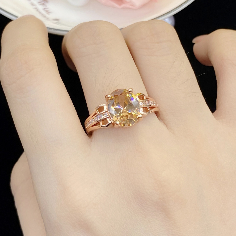 Cincin Wanita Rose Gold Desain Ukir Kerawang Batu Zircon Oval Batu Kelahiran Elegan Mewah