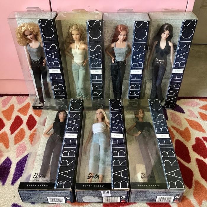 Barbie Basics Jeans - Steffie Curly