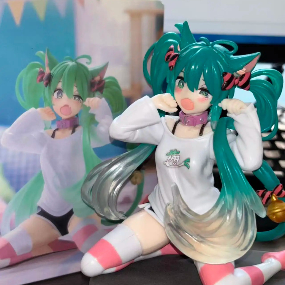 Hatsune Miku Cat Ear Short Sleeve Pajama Hatsune Figure MIKU Scenery Model Anime Beautiful Girl Tabl