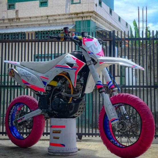 DECAL CRF150L Putih Kombinasi Pink Stabilo Bisa Custom Warna