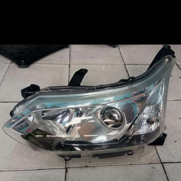 headlamp lampu depan toyota avanza veloz 2016 kiri